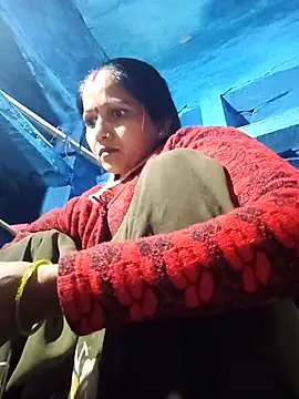 Jooli xx online show from 3, 12, 2025