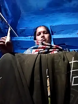 Jooli xx online show from 4, 12, 2025