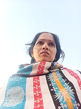 Jooli xx online show from 17, 12, 2025