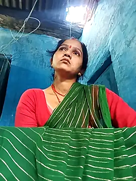 Jooli xx online show from 24, 2, 2026