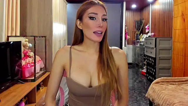 Snapshot of imallyoures69 chatting on 17, 6, 2026 imallyoures69 online show from 17, 6, 2026