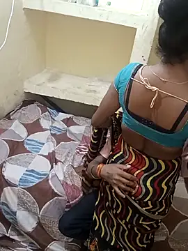 Snapshot of Janvi_342 chatting on 15, 9, 2025 Janvi 342 online show from 15, 9, 2025