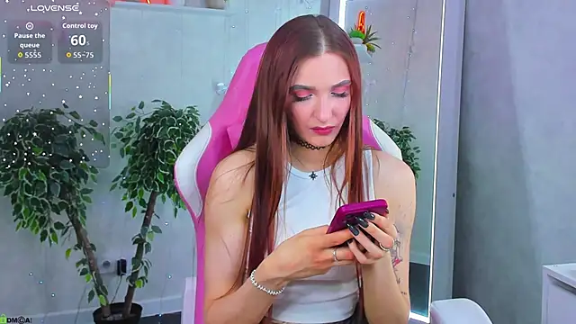 Alisha Green online show from 15, 4, 2026