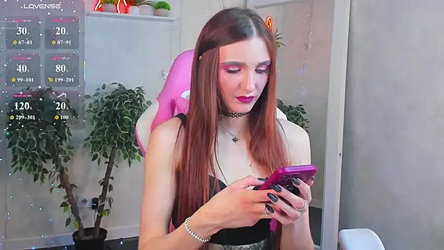 Snapshot of Alisha_Green chatting on 20, 4, 2026 Alisha Green online show from 20, 4, 2026