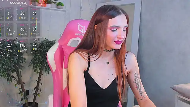 Snapshot of Alisha_Green chatting on 29, 5, 2026 Alisha Green online show from 29, 5, 2026