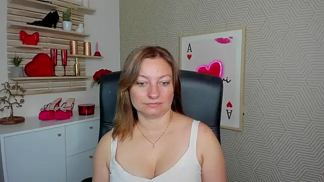 Snapshot of angelaSamt chatting on 16, 7, 2026 angelaSamt online show from 16, 7, 2026