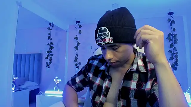 Muscle Scott online show from 3, 11, 2025