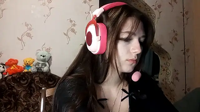 Sophiecuttie online show from 14, 10, 2025