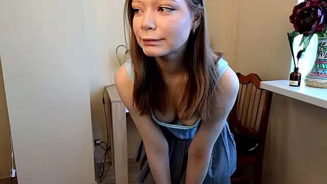 Snapshot of RenataEhrgott chatting on 9, 10, 2025 RenataEhrgott online show from 9, 10, 2025