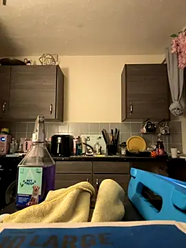 valentinalamont online show from 9, 10, 2025