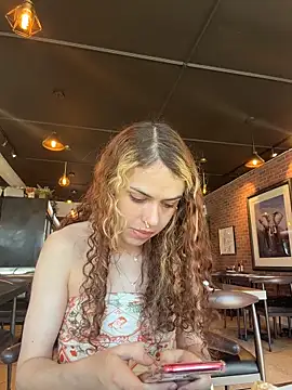 aurorasparkles online show from 22, 2, 2026