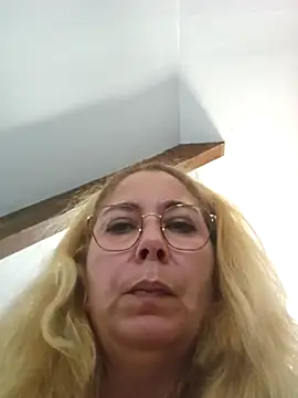 Snapshot of misscokine666 chatting on 1, 10, 2025 misscokine666 online show from 1, 10, 2025