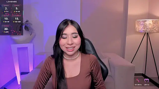 MayaMoretti  online show from 6, 7, 2026