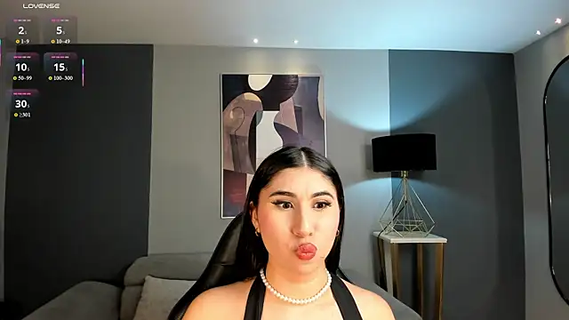 MayaMoretti  online show from 14, 7, 2026