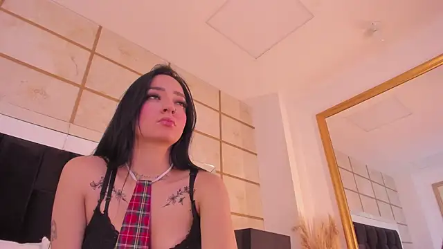 RoxyLior online show from 23, 12, 2025