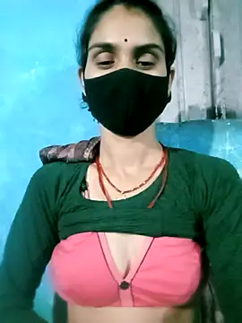 Snapshot of Nishaa_ji chatting on 6, 10, 2025 Nishaa ji online show from 6, 10, 2025