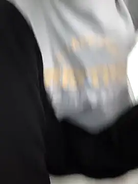 Hot-Soniya2 online show from 11, 9, 2025