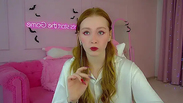 Snapshot of AgataFoxley chatting on 19, 10, 2025 AgataFoxley online show from 19, 10, 2025