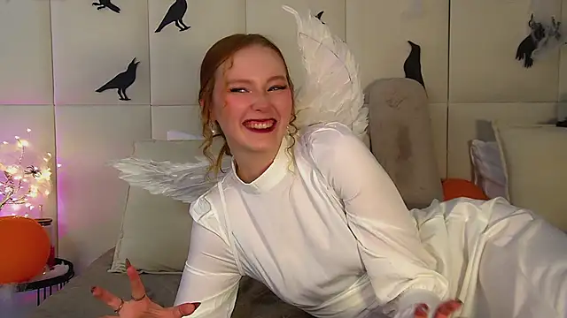 Snapshot of AgataFoxley chatting on 25, 10, 2025 AgataFoxley online show from 25, 10, 2025