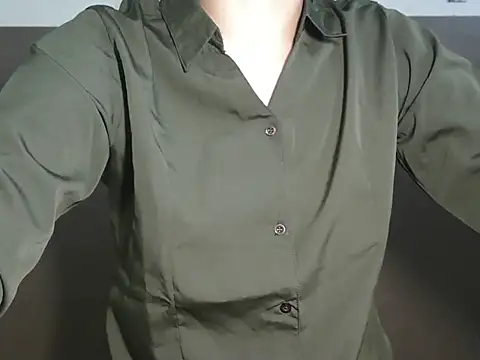 Snapshot of cute_seemu chatting on 29, 9, 2025 cute seemu online show from 29, 9, 2025