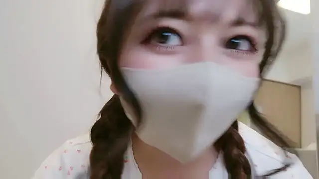 JP Momo o0 online show from 18, 9, 2025