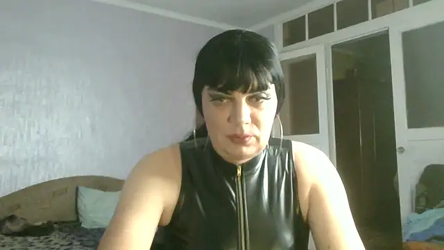 NiraFrost online show from 21, 10, 2025