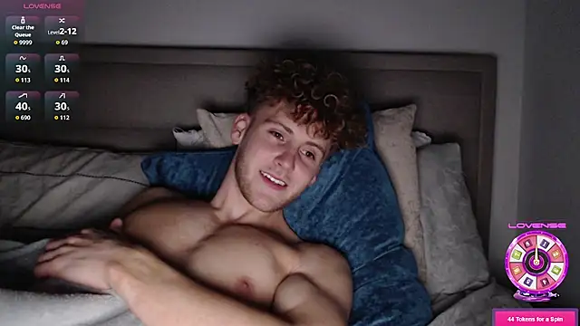 DominantAlex18 online show from 9, 3, 2026