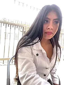 Adele Pinkk online show from 19, 9, 2025