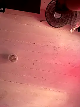 Wenlop online show from 21, 11, 2025