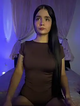 Ashley and Zoe online show from 2, 12, 2025