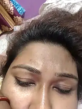 Snapshot of hotbhabhi011 chatting on 12, 9, 2025 hotbhabhi011 online show from 12, 9, 2025