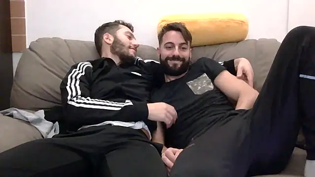 Amicisegreti online show from 29, 11, 2025