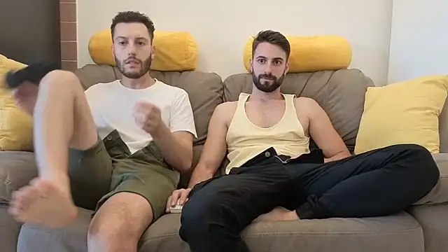 Amicisegreti online show from 19, 5, 2026