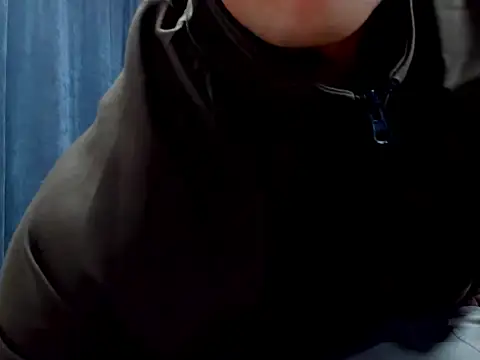 Snapshot of adrian_ray chatting on 3, 3, 2026 adrian ray online show from 3, 3, 2026