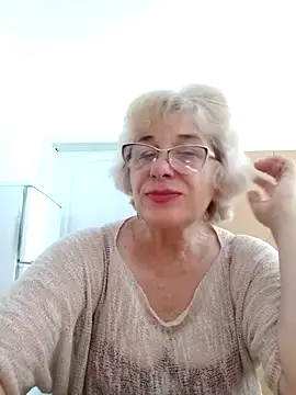 Snapshot of 52MiaLove02 chatting on 2, 7, 2026 52MiaLove02 online show from 2, 7, 2026