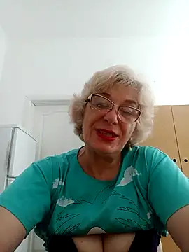 Snapshot of 52MiaLove02 chatting on 15, 7, 2026 52MiaLove02 online show from 15, 7, 2026