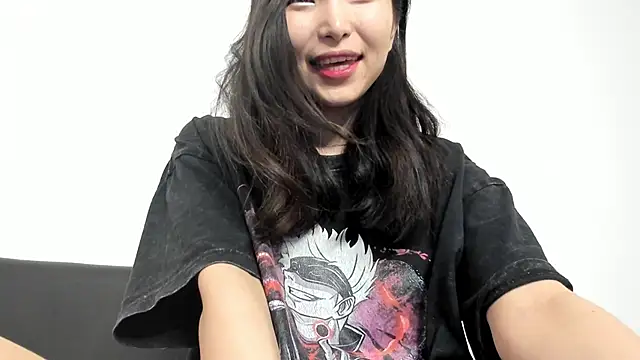 Soyun Mia online show from 28, 11, 2025