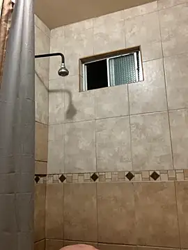 pitudo1313wuero online show from 11, 9, 2025