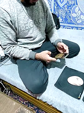 yazinyazin1 online show from 5, 3, 2026