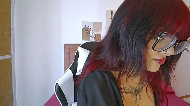 Lucy boobss online show from 21, 3, 2026