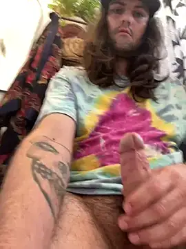 Snapshot of crashnasty chatting on 20, 5, 2026 crashnasty online show from 20, 5, 2026