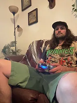 Snapshot of crashnasty chatting on 25, 5, 2026 crashnasty online show from 25, 5, 2026