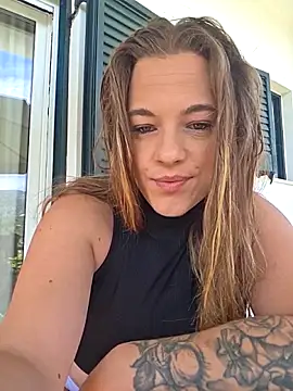 Snapshot of Luna_Lynn chatting on 3, 6, 2026 Luna Lynn online show from 3, 6, 2026