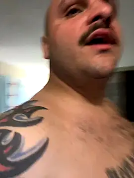 Snapshot of JacksonTheBull chatting on 8, 11, 2025 JacksonTheBull online show from 8, 11, 2025