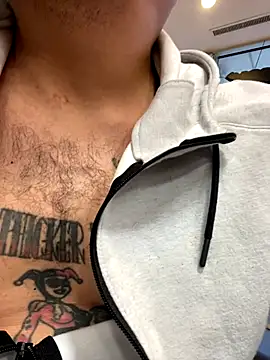 Snapshot of JacksonTheBull chatting on 8, 11, 2025 JacksonTheBull online show from 8, 11, 2025