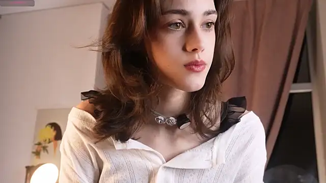 ttragedienne online show from 11, 11, 2025