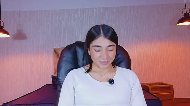 Aurora jones11 online show from 3, 12, 2025