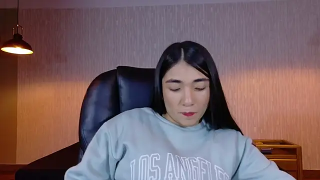 Aurora jones11 online show from 5, 12, 2025