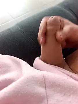 kirikou0644 online show from 11, 3, 2026