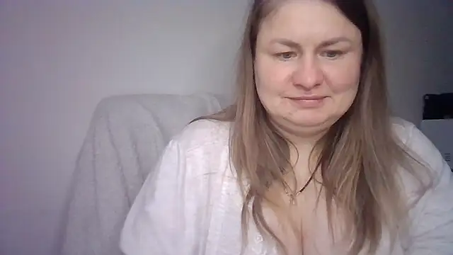 MartaXLove online show from 28, 9, 2025